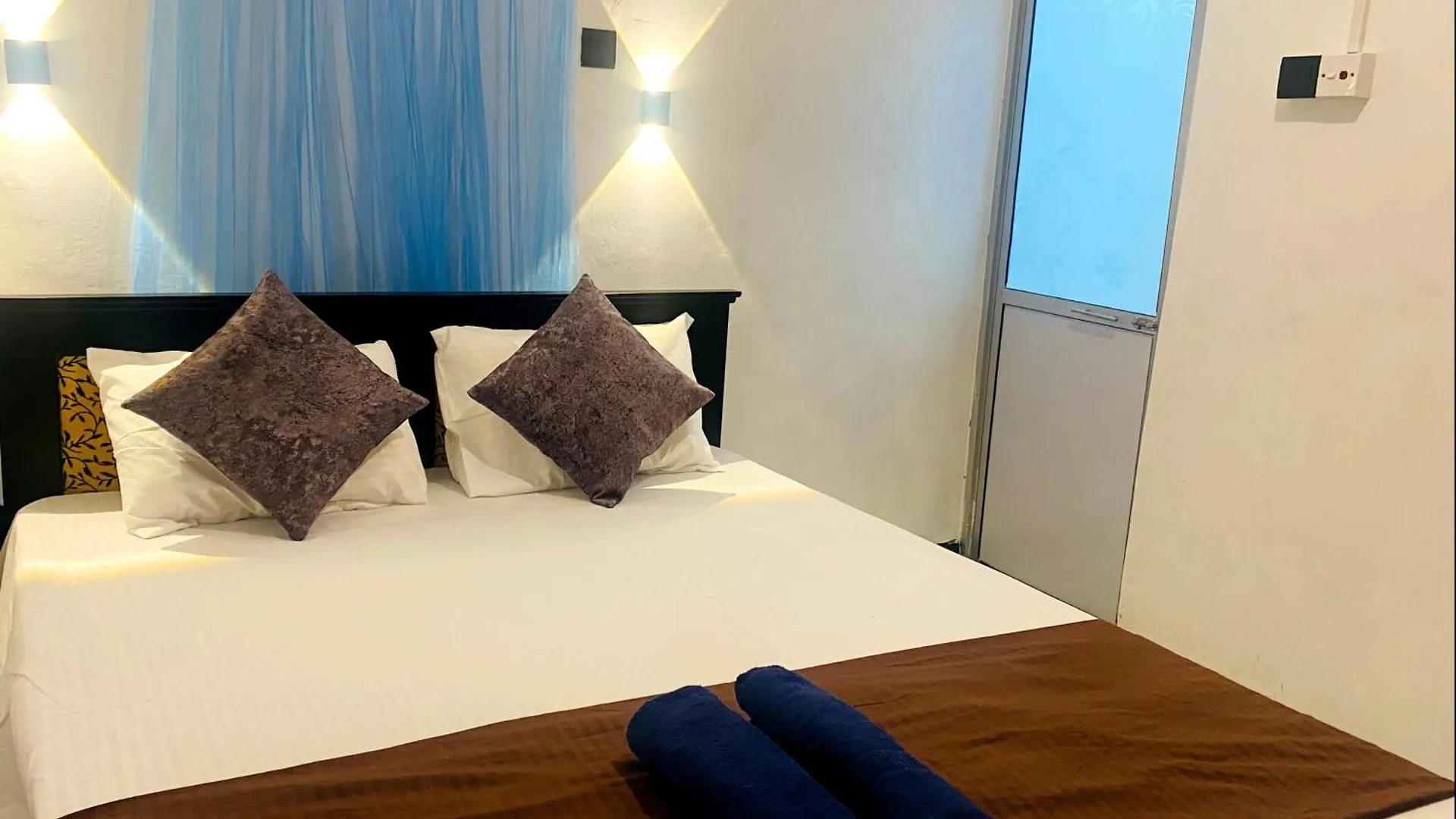 Homestay Fly Infinity - Home Stay Kandy
