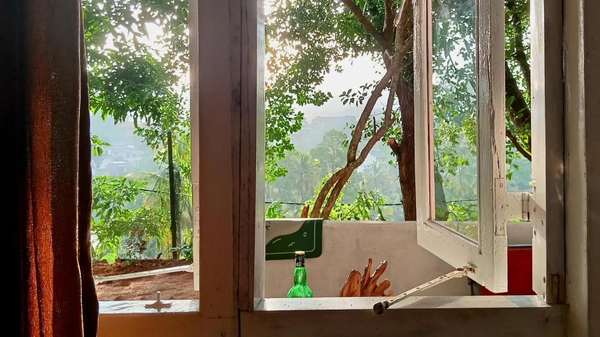 Fly Infinity - Home Stay Kandy