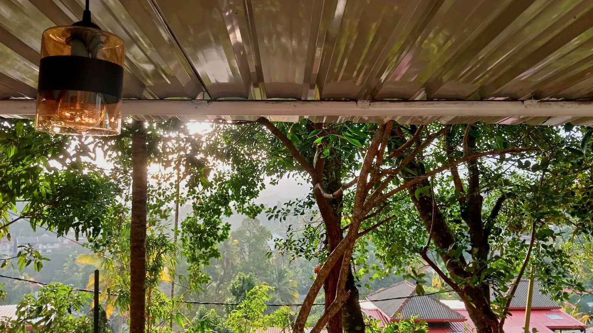 Fly Infinity - Home Stay Kandy