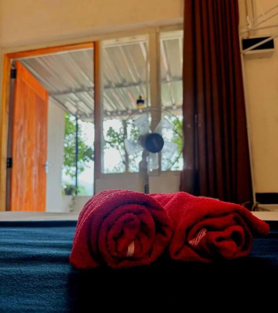 Homestay Fly Infinity - Home Stay Kandy